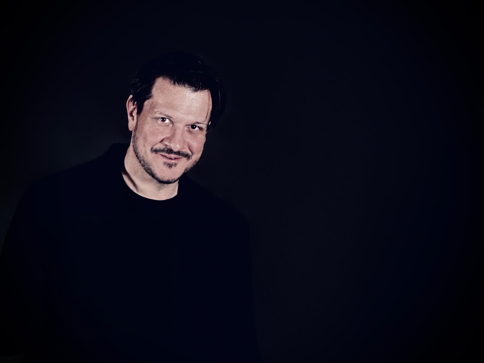 René Nagl, Gründer V-MAKE / FIVSEN